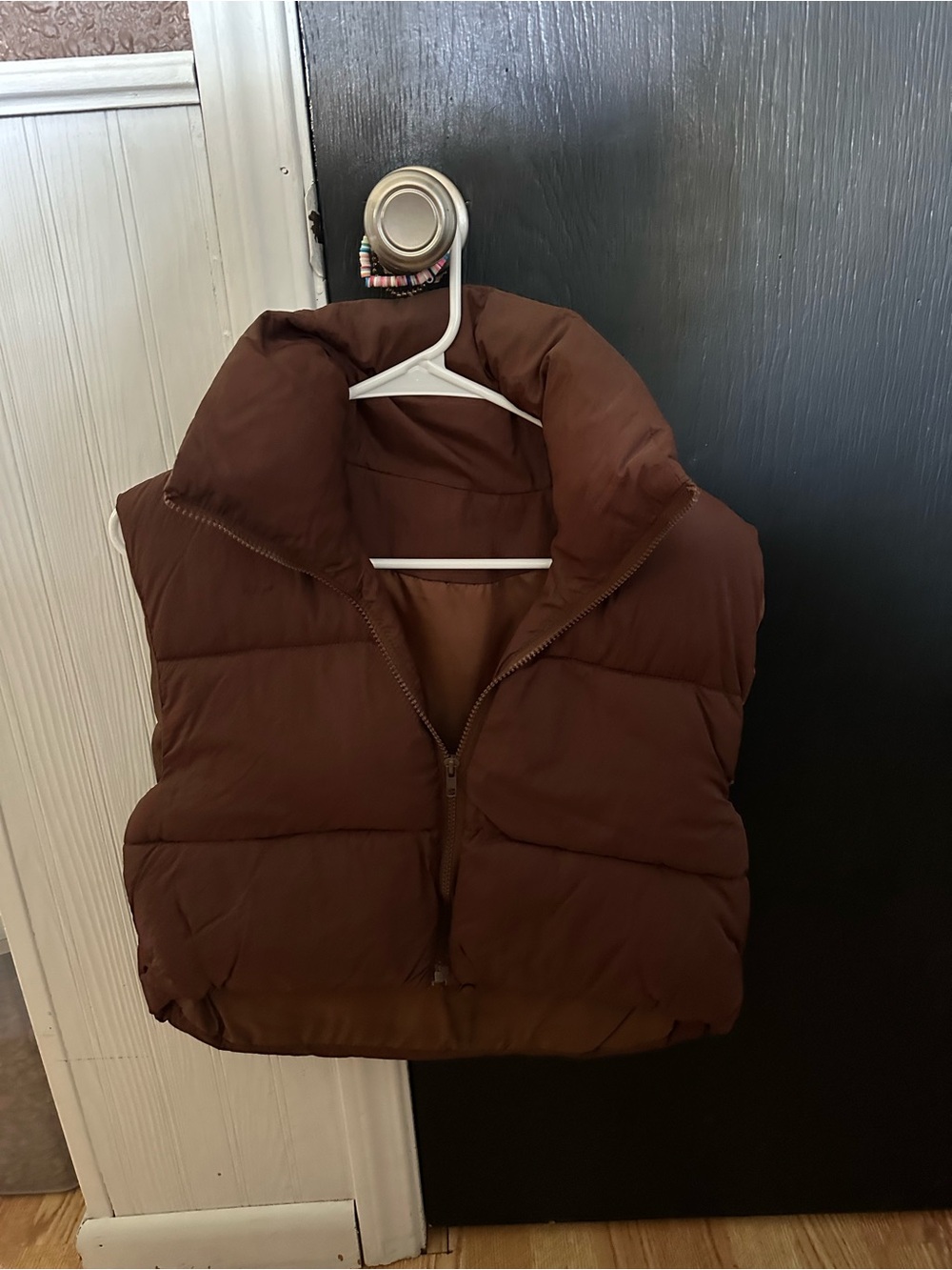 Brown and Black Cropped Puffer Vest Bundle